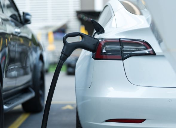 2 Electric vehicle repair services